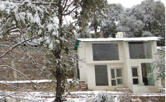 NatureRaga Fernhill Resort Chail Rum bild