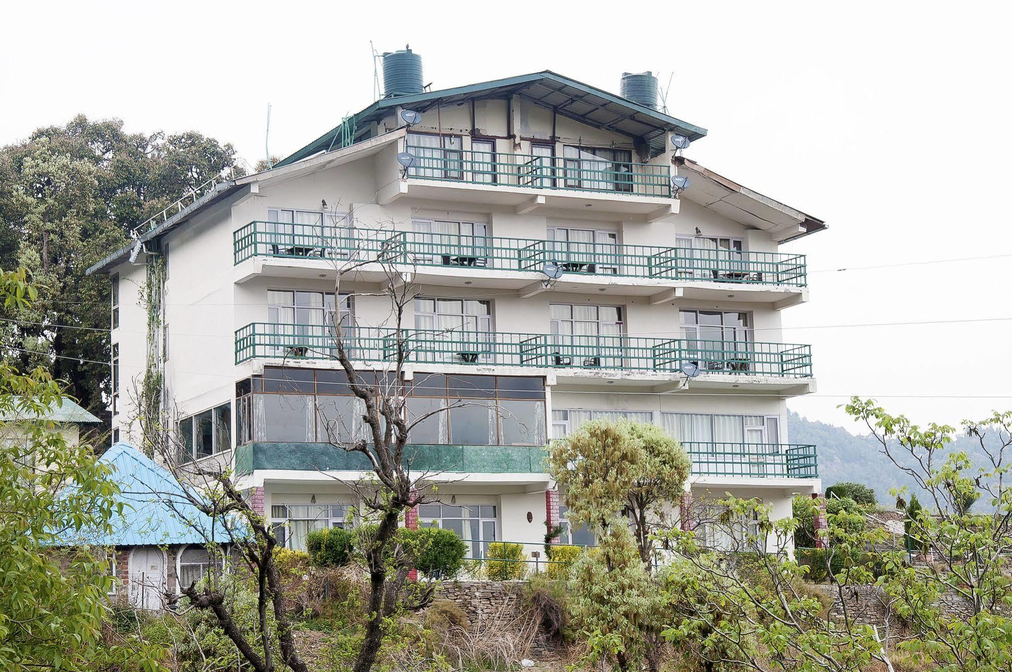 NatureRaga Fernhill Resort Chail Exteriör bild