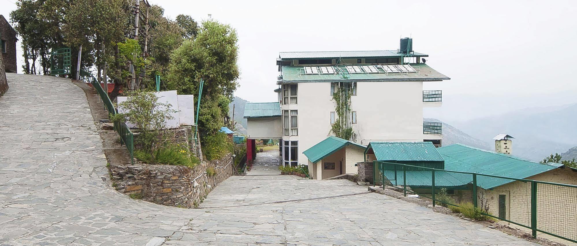 NatureRaga Fernhill Resort Chail Exteriör bild